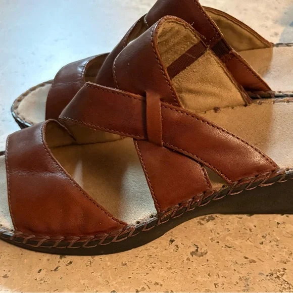 Vintage Brown Duck Head Leather Slide Sandals - Picture 4 of 6